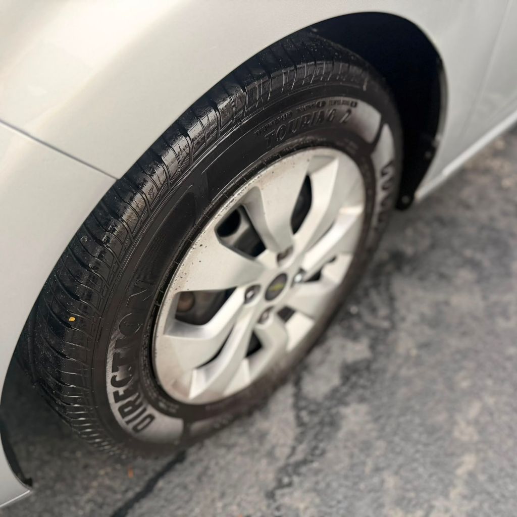 ONIX HATCH Joy 1.0 8V Flex 5p Mec. — foto 9