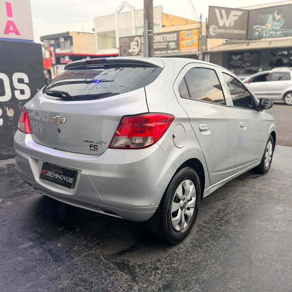 ONIX HATCH Joy 1.0 8V Flex 5p Mec. — foto 5