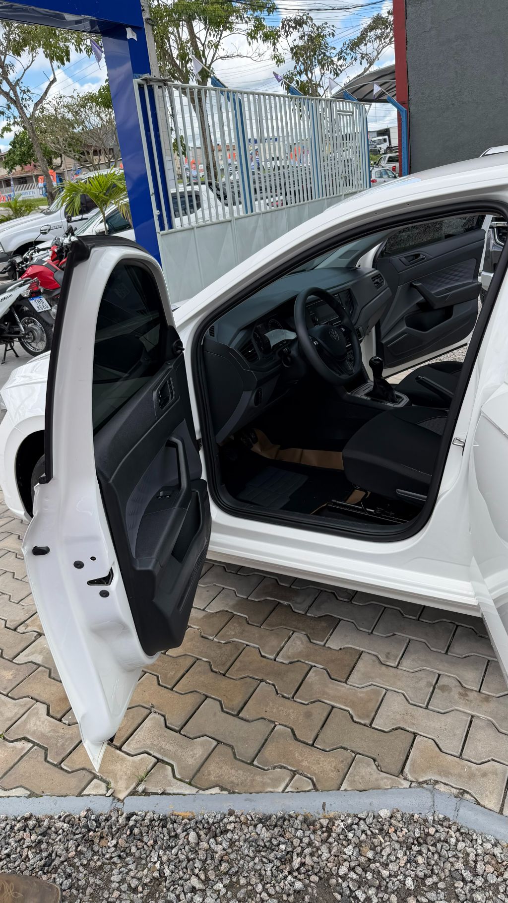 Polo Track 1.0 Flex 12V 5p — foto 11