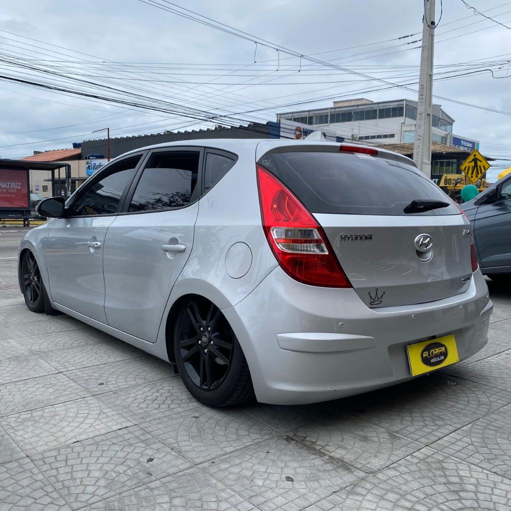 i30 2.0 16V 145cv 5p Aut. — foto 6