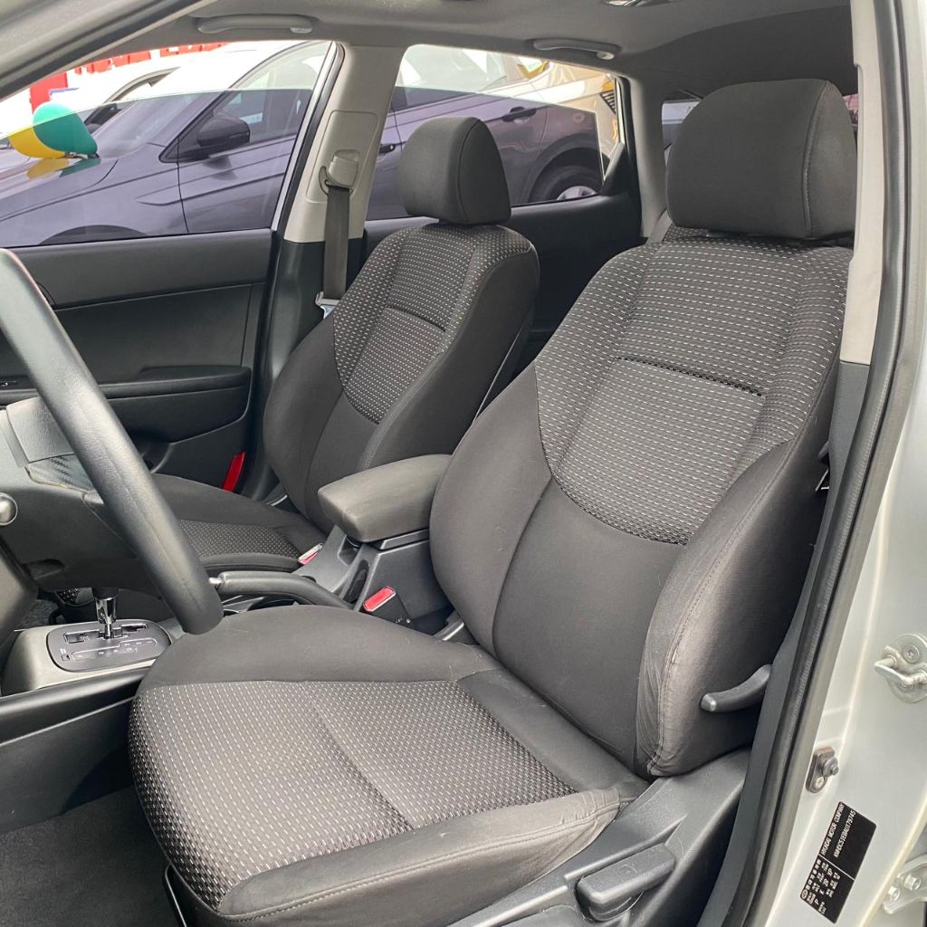 i30 2.0 16V 145cv 5p Aut. — foto 13