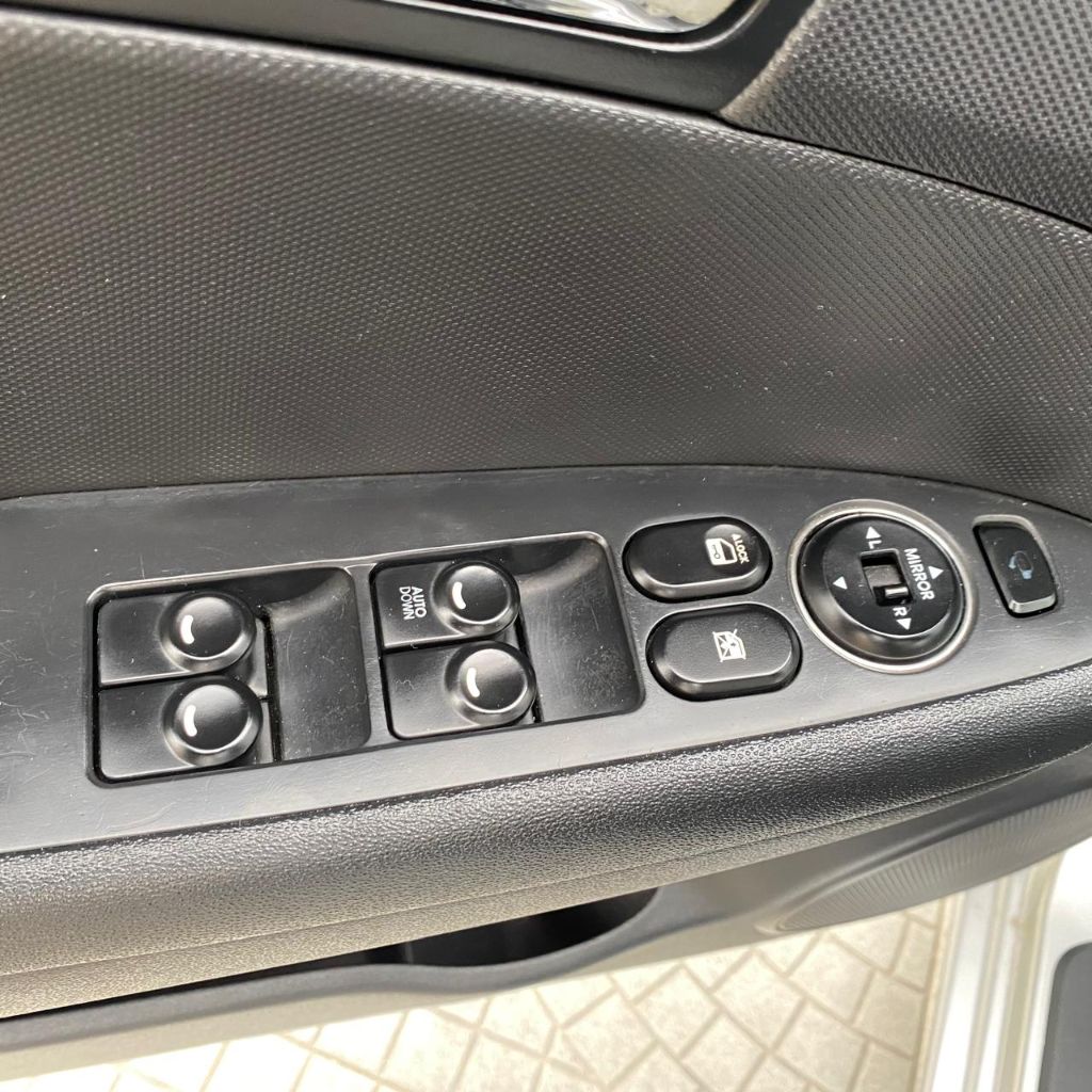 i30 2.0 16V 145cv 5p Aut. — foto 25