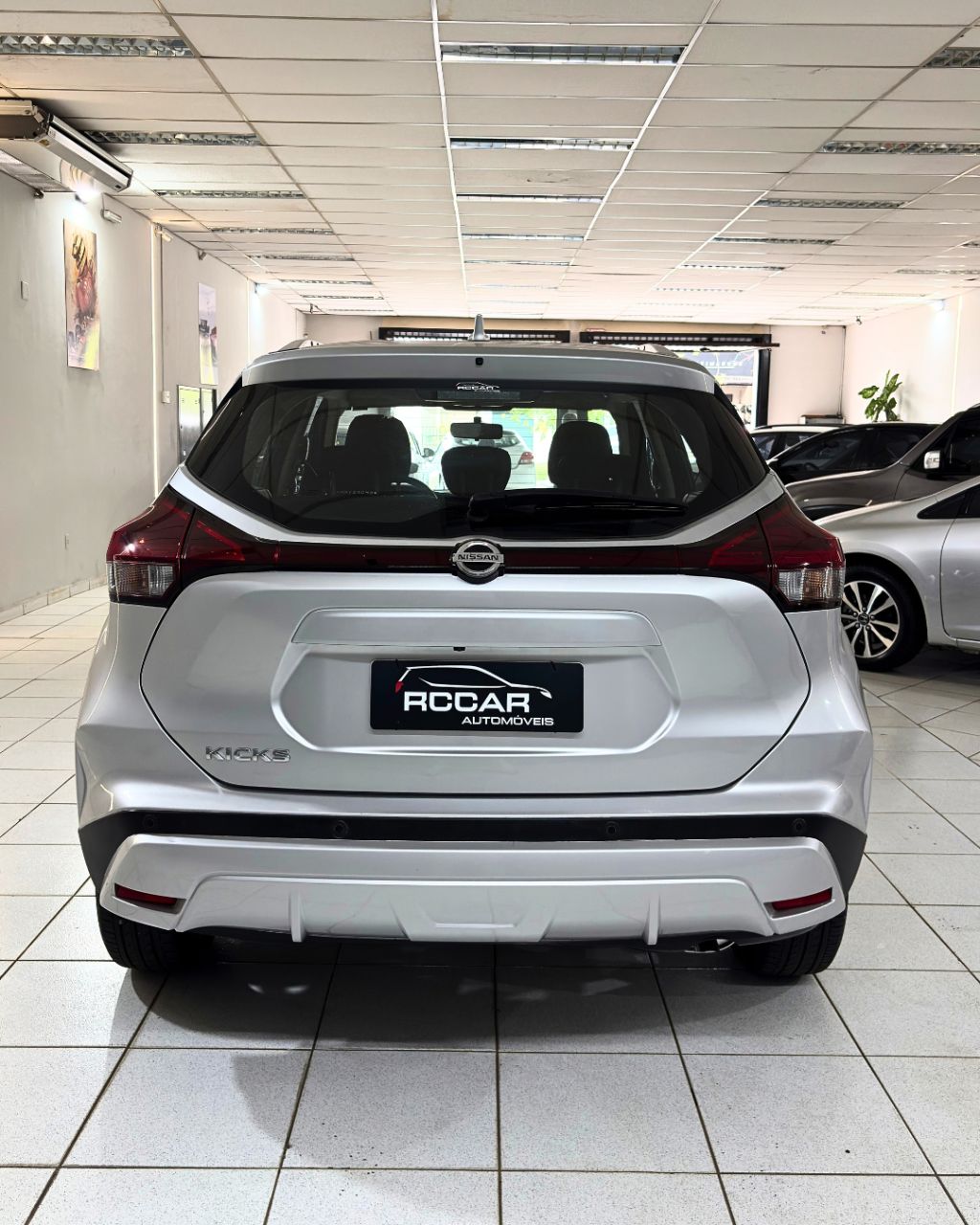 KICKS Sense 1.6 16V Flex Aut. — foto 5