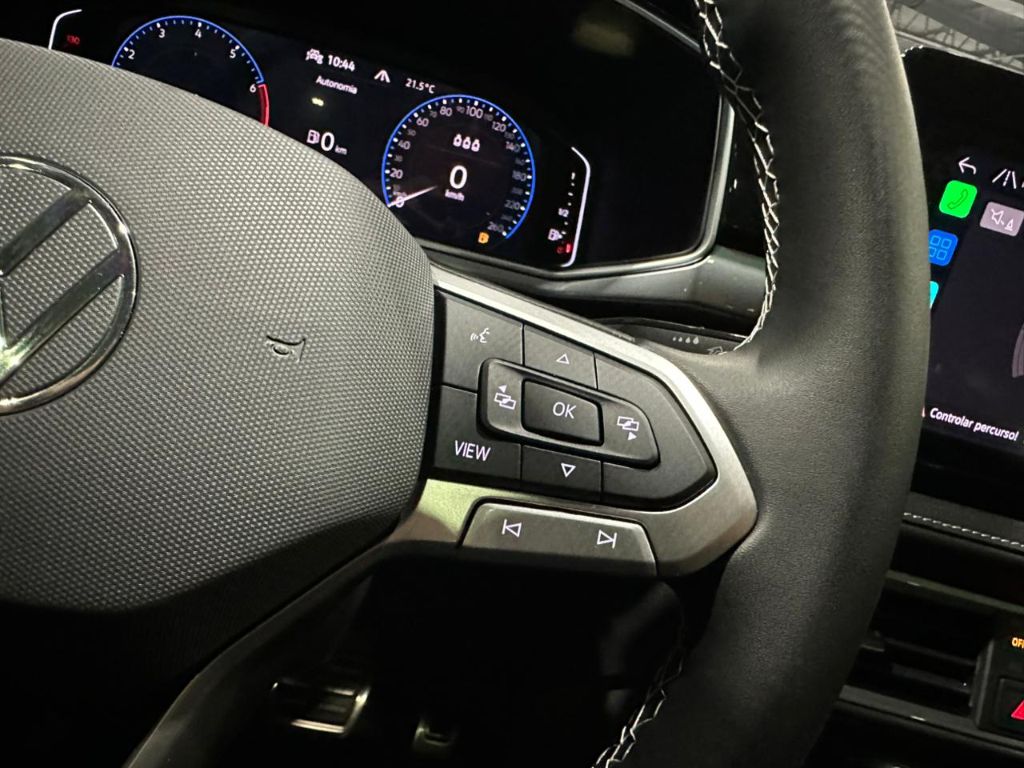 TAOS Highline 1.4 250 TSI Flex Aut. — foto 12