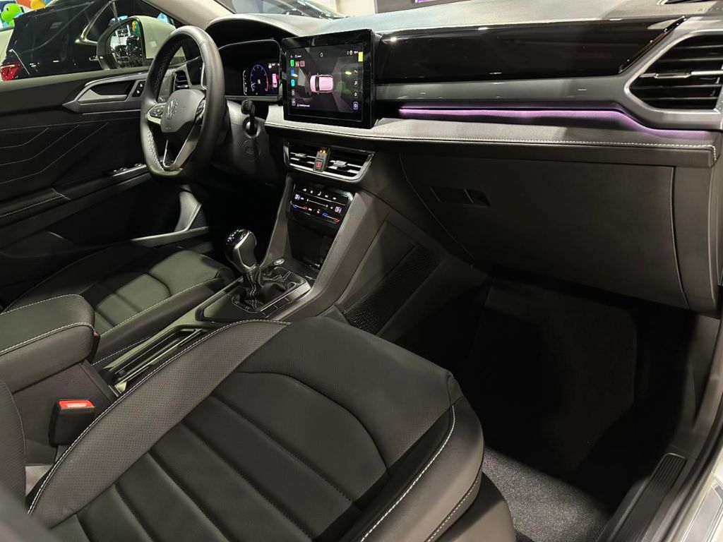 TAOS Highline 1.4 250 TSI Flex Aut. — foto 17