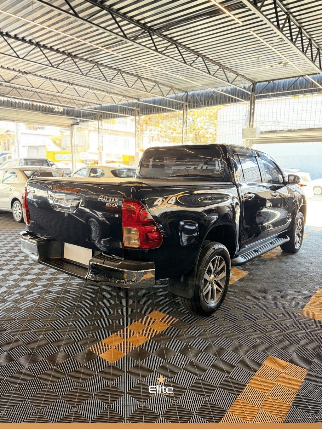Hilux CD SRX 4x4 2.8 TDI 16V Diesel Aut. — foto 9