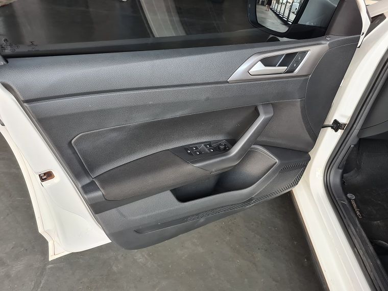 Nivus Comfortline 1.0 200 TSI Flex Aut. — foto 14