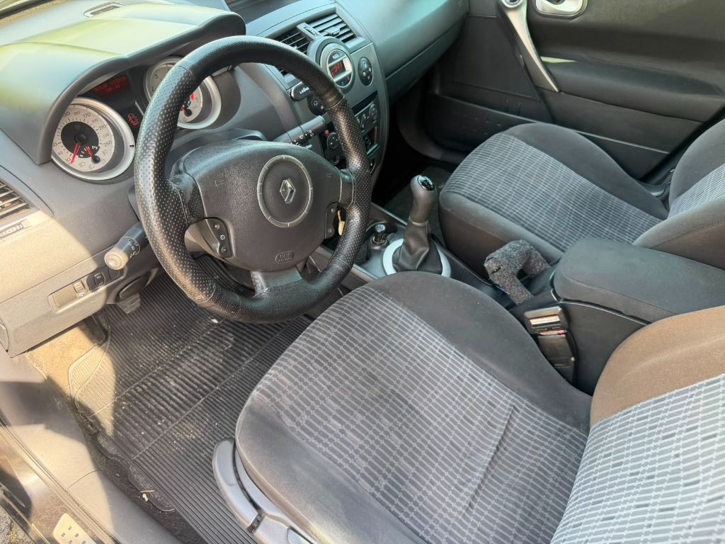 Megane Grand Tour Dynam. Hi-Flex 1.6 16V — foto 9