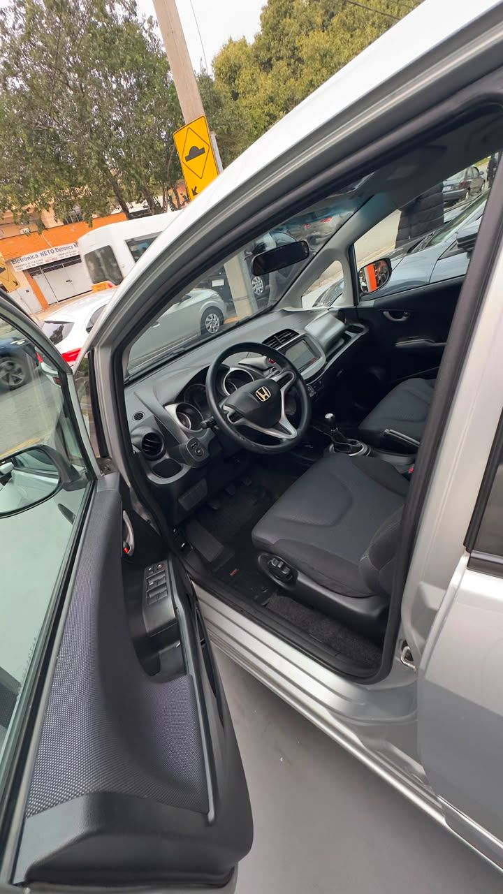 HONDA FIT LXL — foto 11