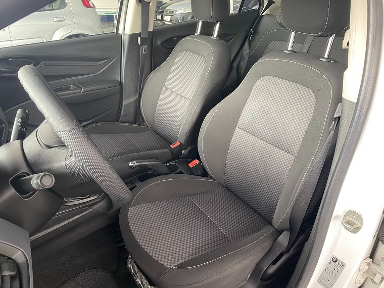 ONIX HATCH Joy 1.0 8V Flex 5p Mec. — foto 7