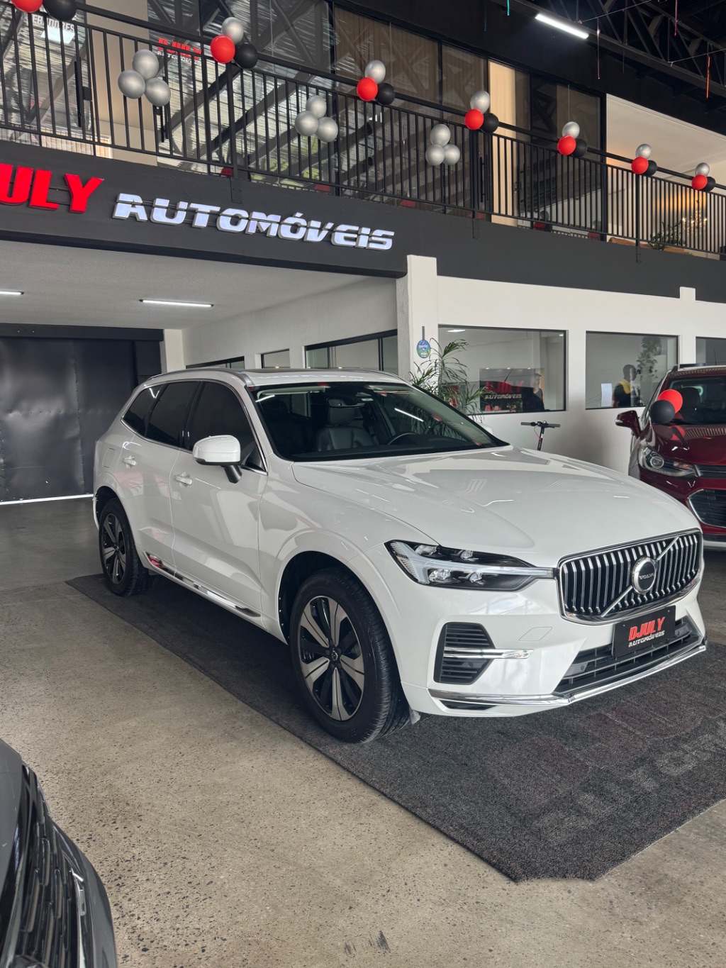 XC 60 T-8 Plus 2.0 AWD (Híbrido) — foto 3