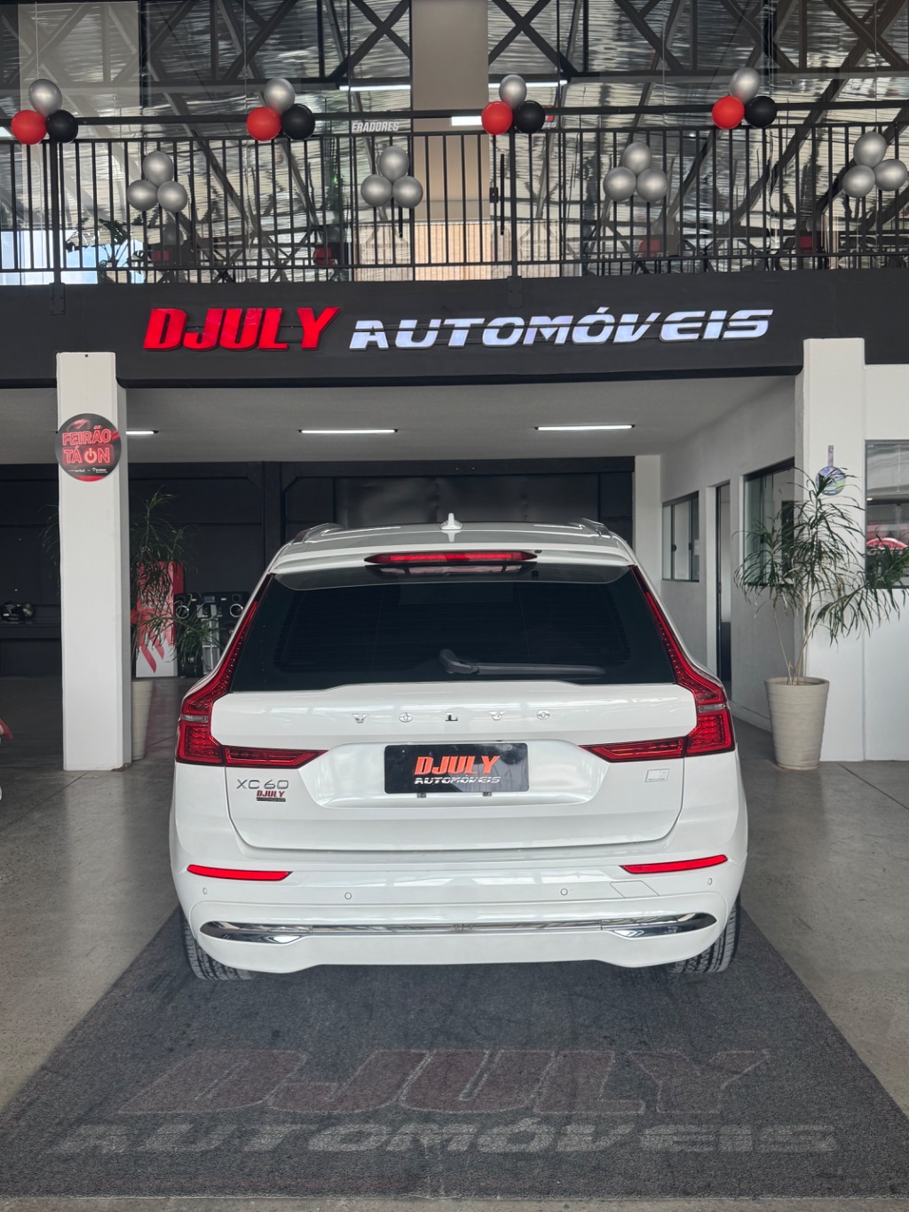 XC 60 T-8 Plus 2.0 AWD (Híbrido) — foto 9