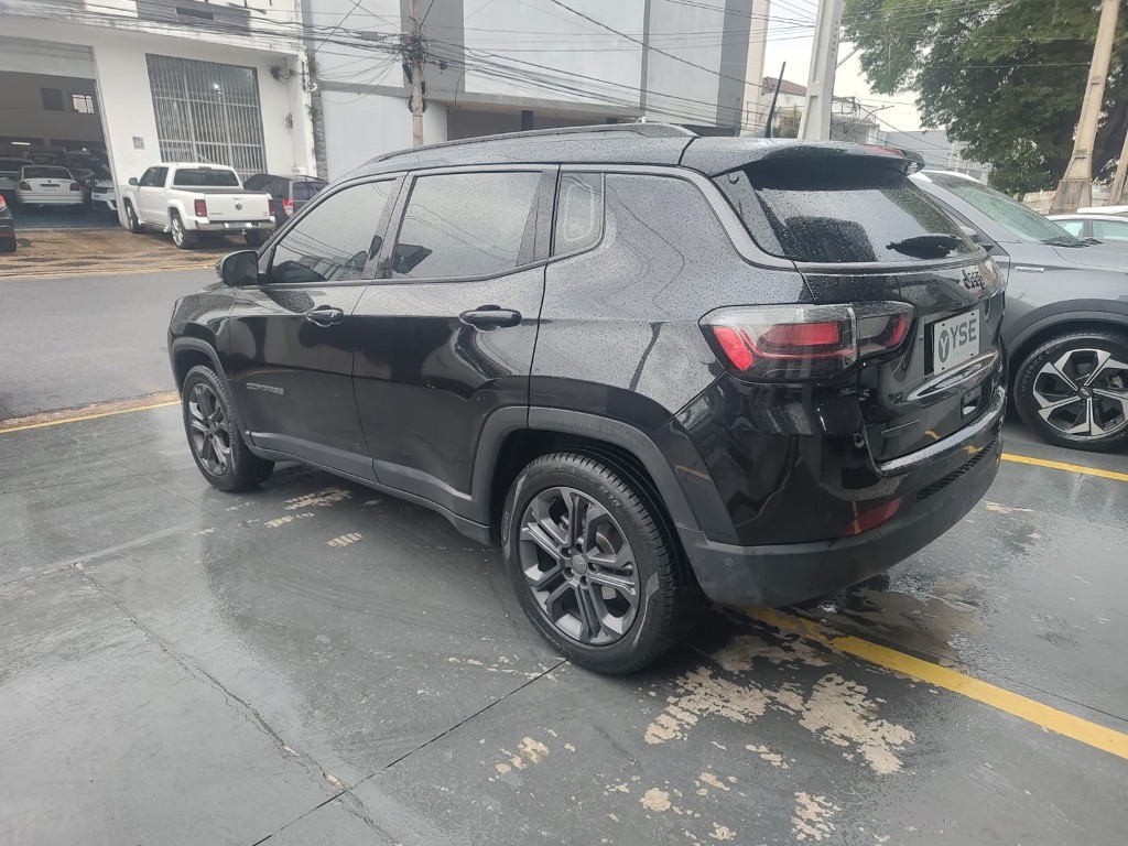COMPASS Lon Nig. Eagle 1.3 4x2 Flex Aut. — foto 5
