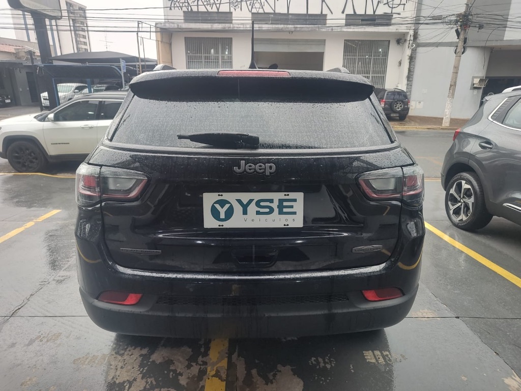 COMPASS Lon Nig. Eagle 1.3 4x2 Flex Aut. — foto 6