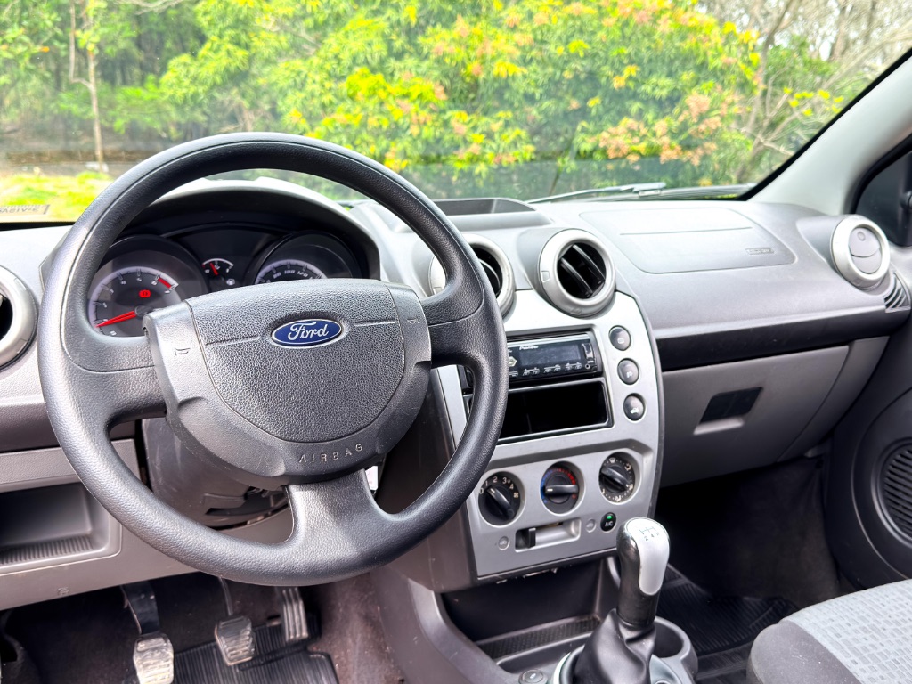 Fiesta 1.6 16V Flex Mec. 5p — foto 8