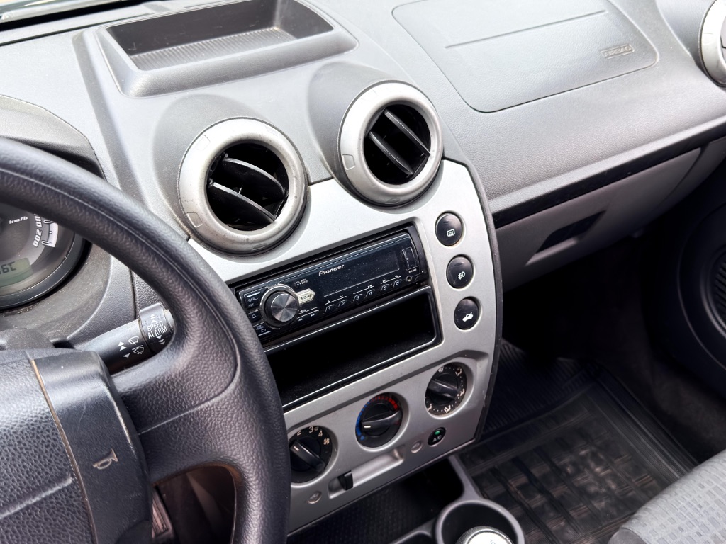 Fiesta 1.6 16V Flex Mec. 5p — foto 16