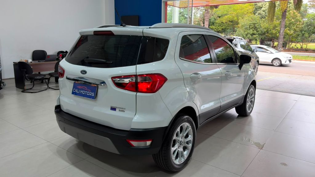 EcoSport TITANIUM 1.5 12V Flex 5p Aut.