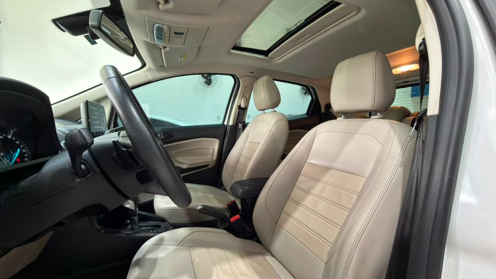 EcoSport TITANIUM 1.5 12V Flex 5p Aut.