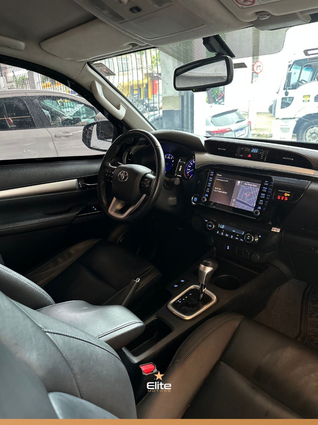 Hilux CD SRV 4x2 2.7 Flex 16V Aut. — foto 6