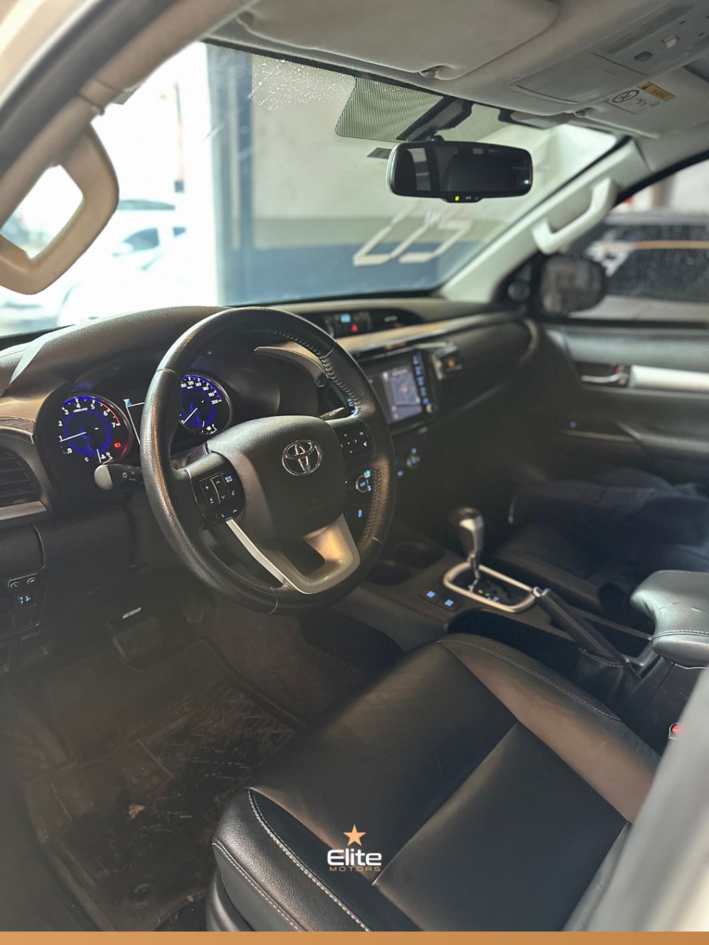 Hilux CD SRV 4x2 2.7 Flex 16V Aut. — foto 9