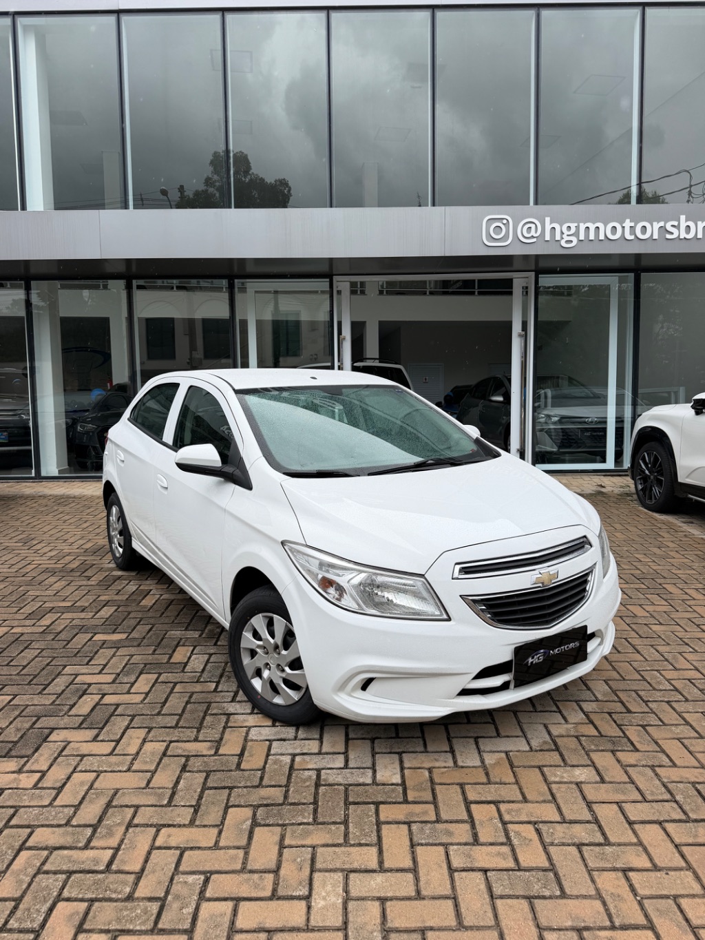 ONIX HATCH LT 1.0 8V FlexPower 5p Mec. — foto 1