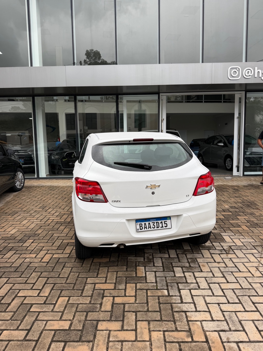 ONIX HATCH LT 1.0 8V FlexPower 5p Mec. — foto 10
