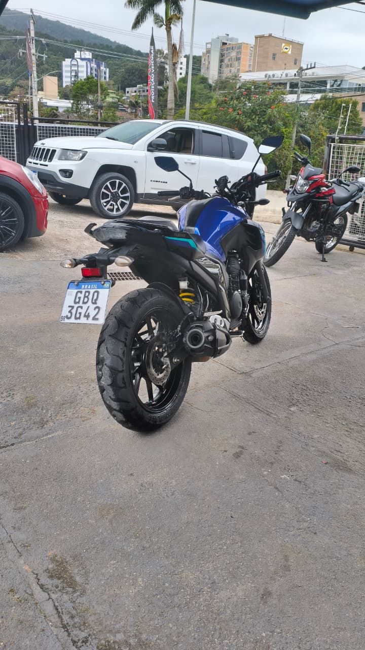 FZ25 250 FAZER FLEX — foto 6