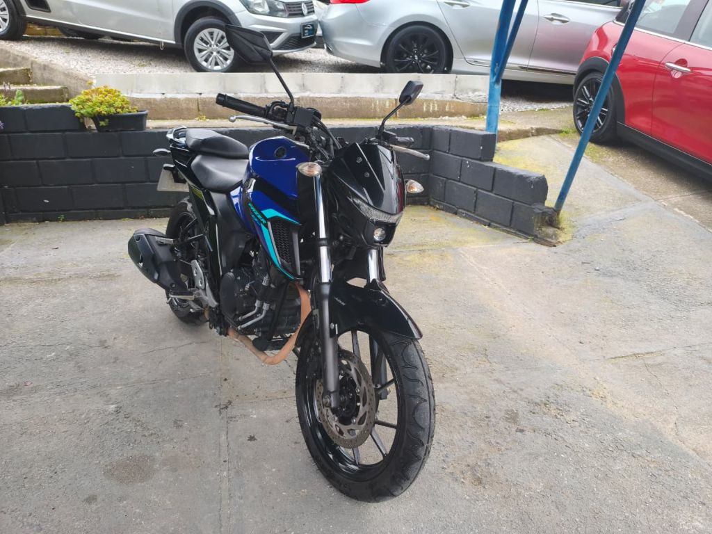 FZ25 250 FAZER FLEX — foto 3