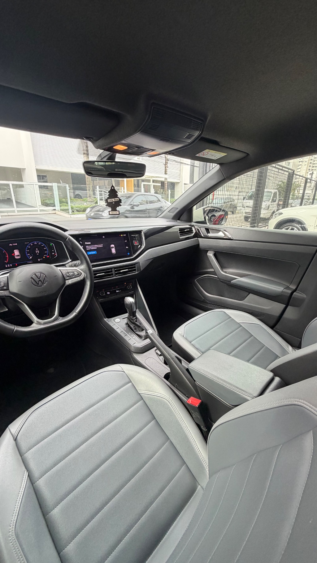 Nivus Highline 1.0 200 TSI Flex Aut. — foto 10