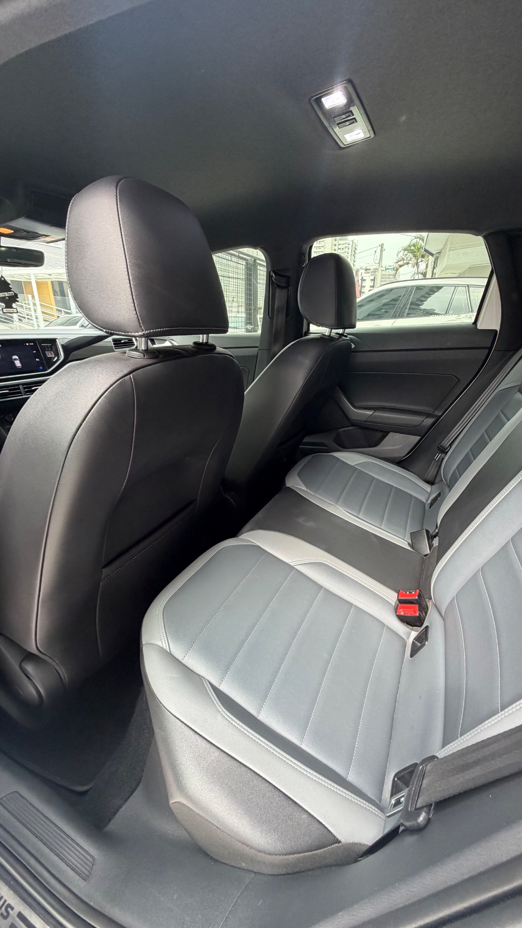 Nivus Highline 1.0 200 TSI Flex Aut. — foto 7