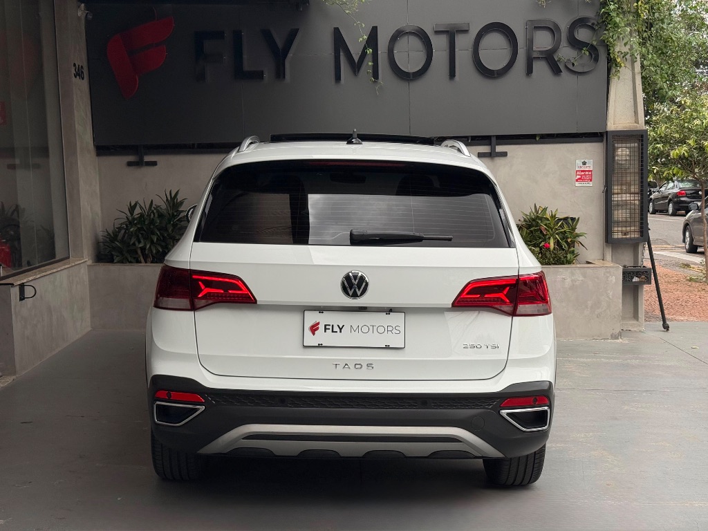 TAOS Highline 1.4 250 TSI Flex Aut. — foto 4