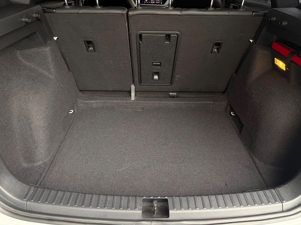 TAOS Highline 1.4 250 TSI Flex Aut. — foto 17