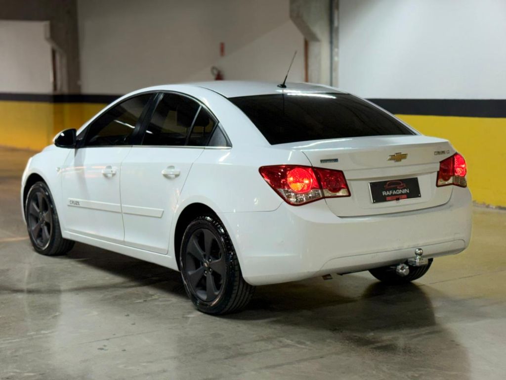 CRUZE LT 1.8 16V FlexPower 4p Aut. — foto 10