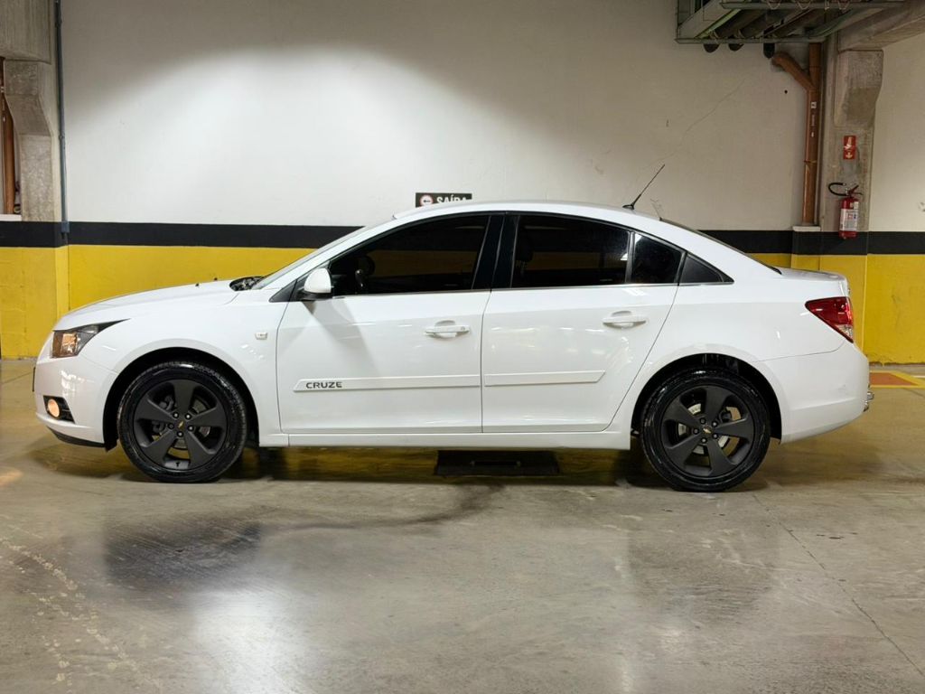 CRUZE LT 1.8 16V FlexPower 4p Aut. — foto 3