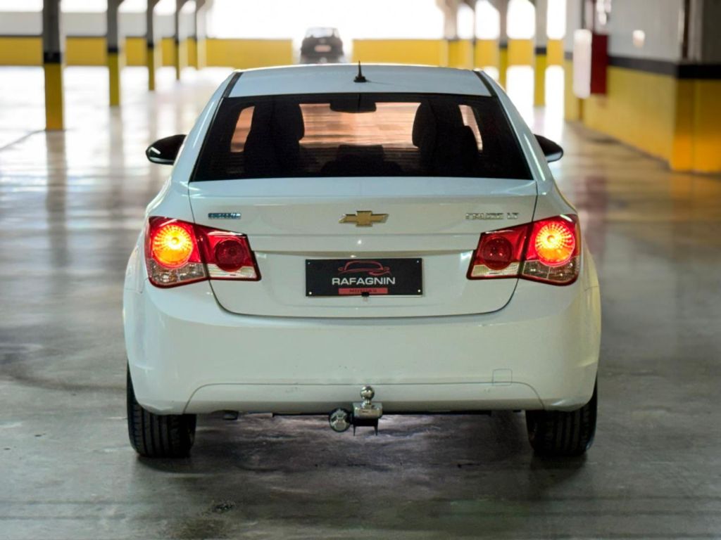 CRUZE LT 1.8 16V FlexPower 4p Aut. — foto 5