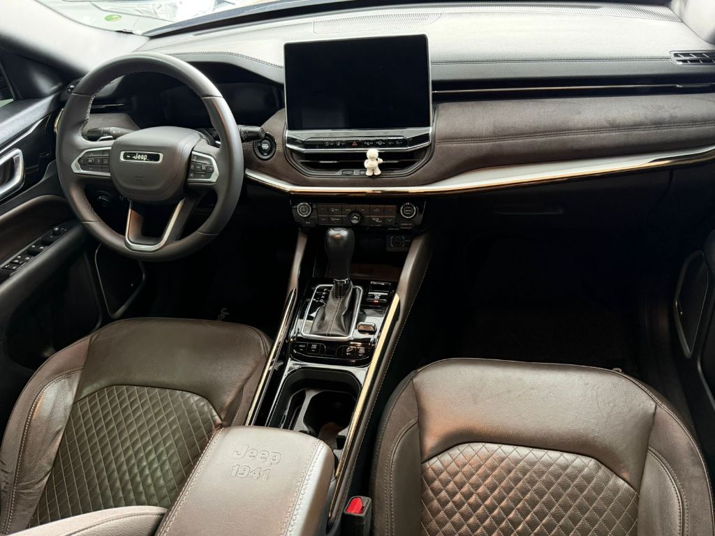 Commander Overl. TD380 2.0 4x4 Die. Aut. — foto 2
