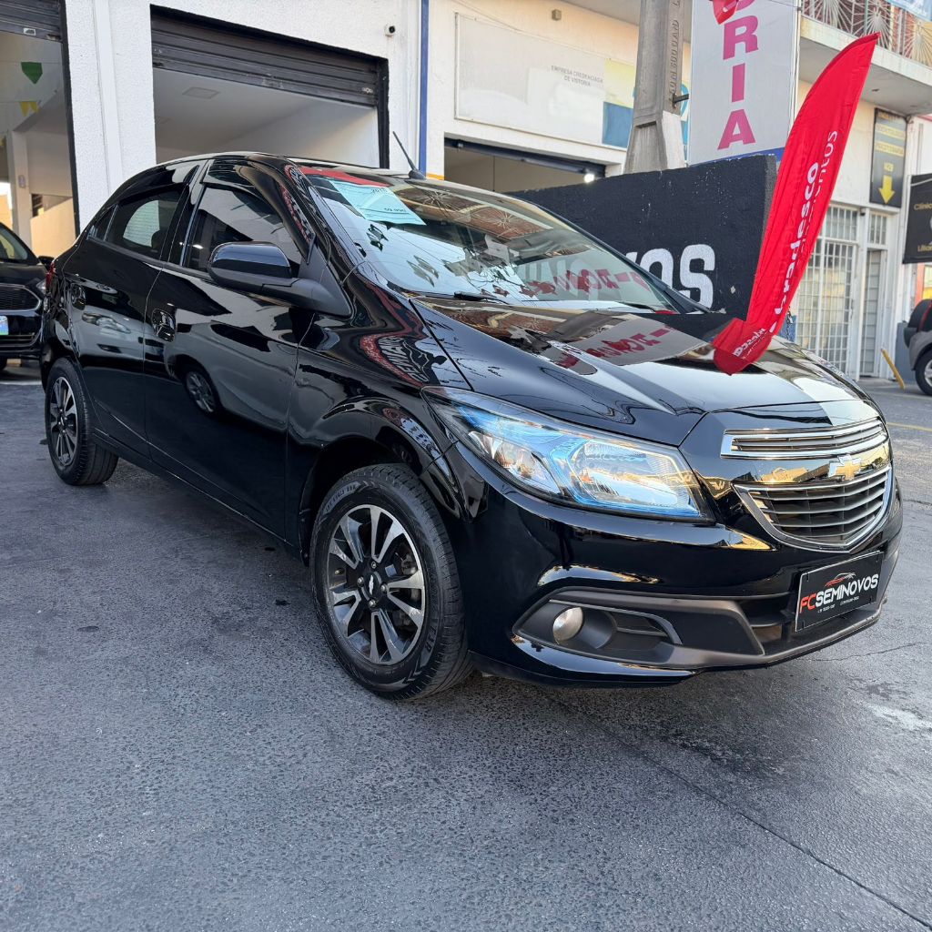ONIX HATCH LTZ 1.4 8V FlexPower 5p Mec. — foto 3