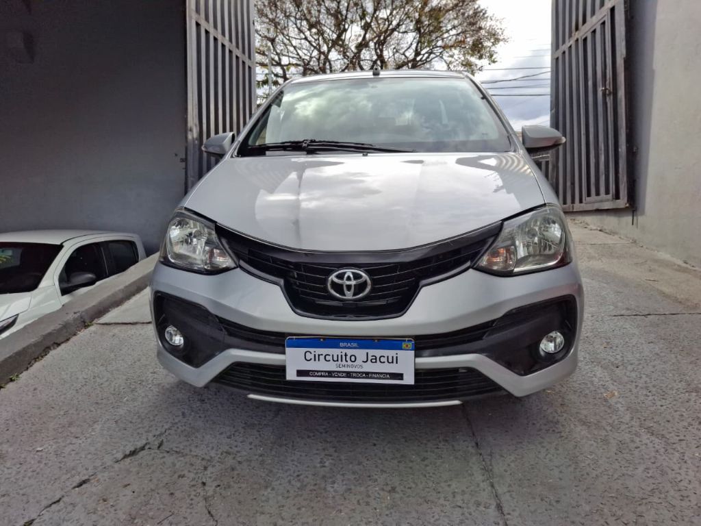 ETIOS X Plus Sedan 1.5 Flex automático. — foto 2