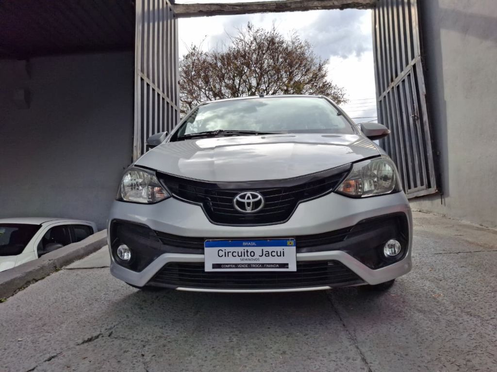 ETIOS X Plus Sedan 1.5 Flex automático. — foto 15