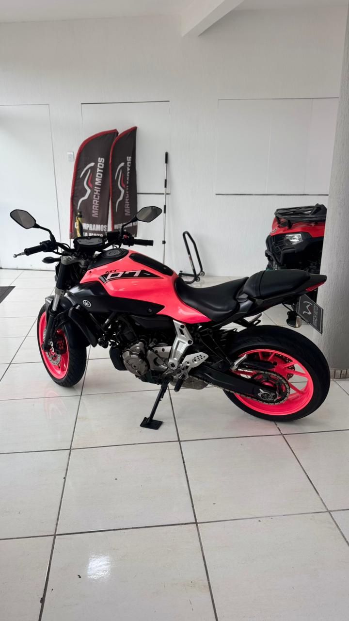 MT-07/MT-07 ABS 689cc — foto 4