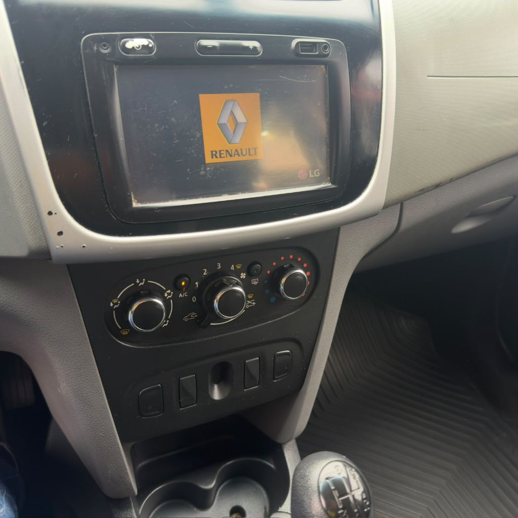 LOGAN Expression Hi-Flex 1.6 8V 4p — foto 11