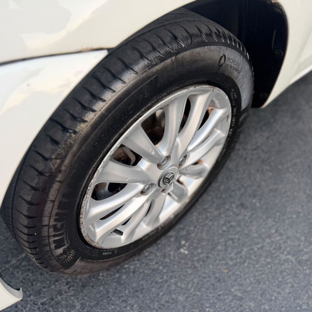 ETIOS XLS Sedan 1.5 Flex 16V 4p Mec. — foto 9