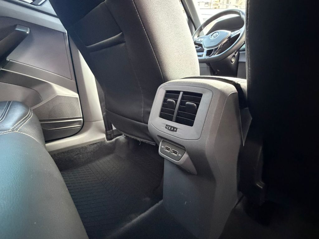 T-Cross 200 TSI 1.0  Flex 12V 5p Aut. — foto 13