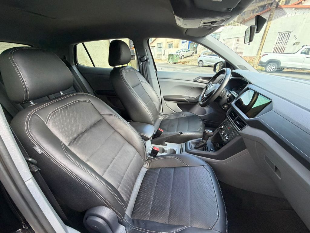 T-Cross 200 TSI 1.0  Flex 12V 5p Aut. — foto 15