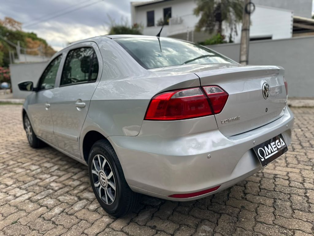 VOYAGE 1.6/1.6 City  Mi Total Flex 8V 4p — foto 8