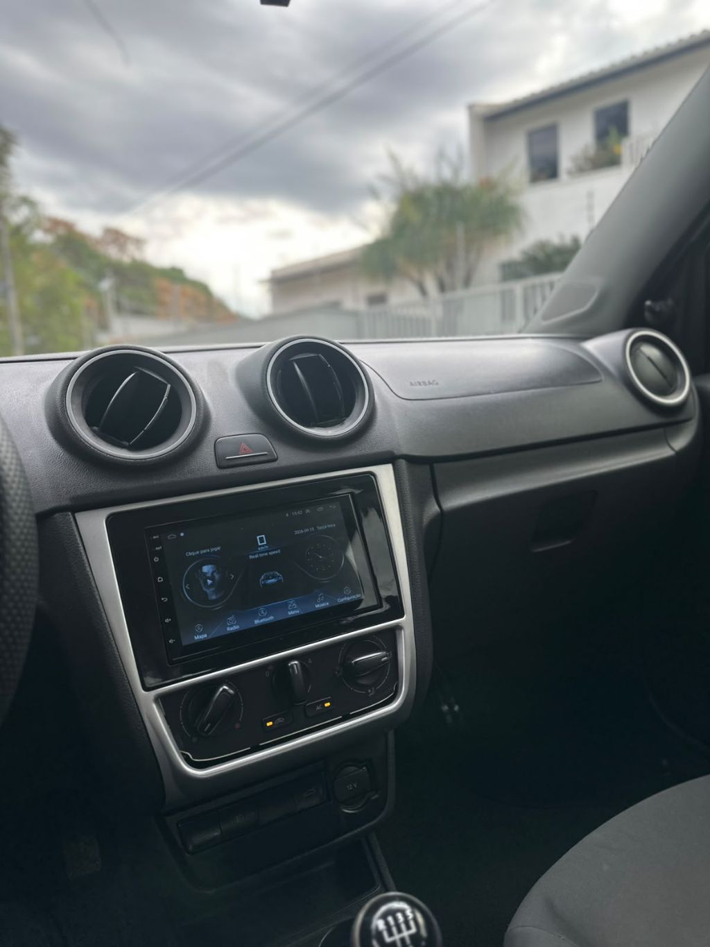 VOYAGE 1.6/1.6 City  Mi Total Flex 8V 4p — foto 3