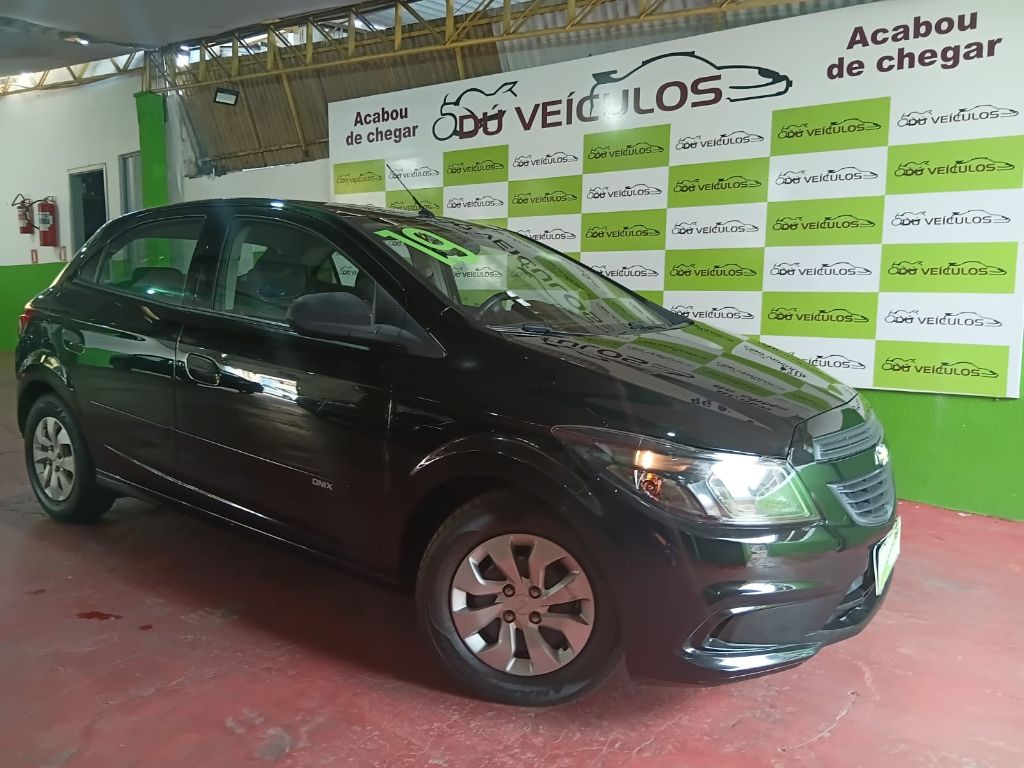 ONIX HATCH Joy 1.0 8V Flex 5p Mec. — foto 1