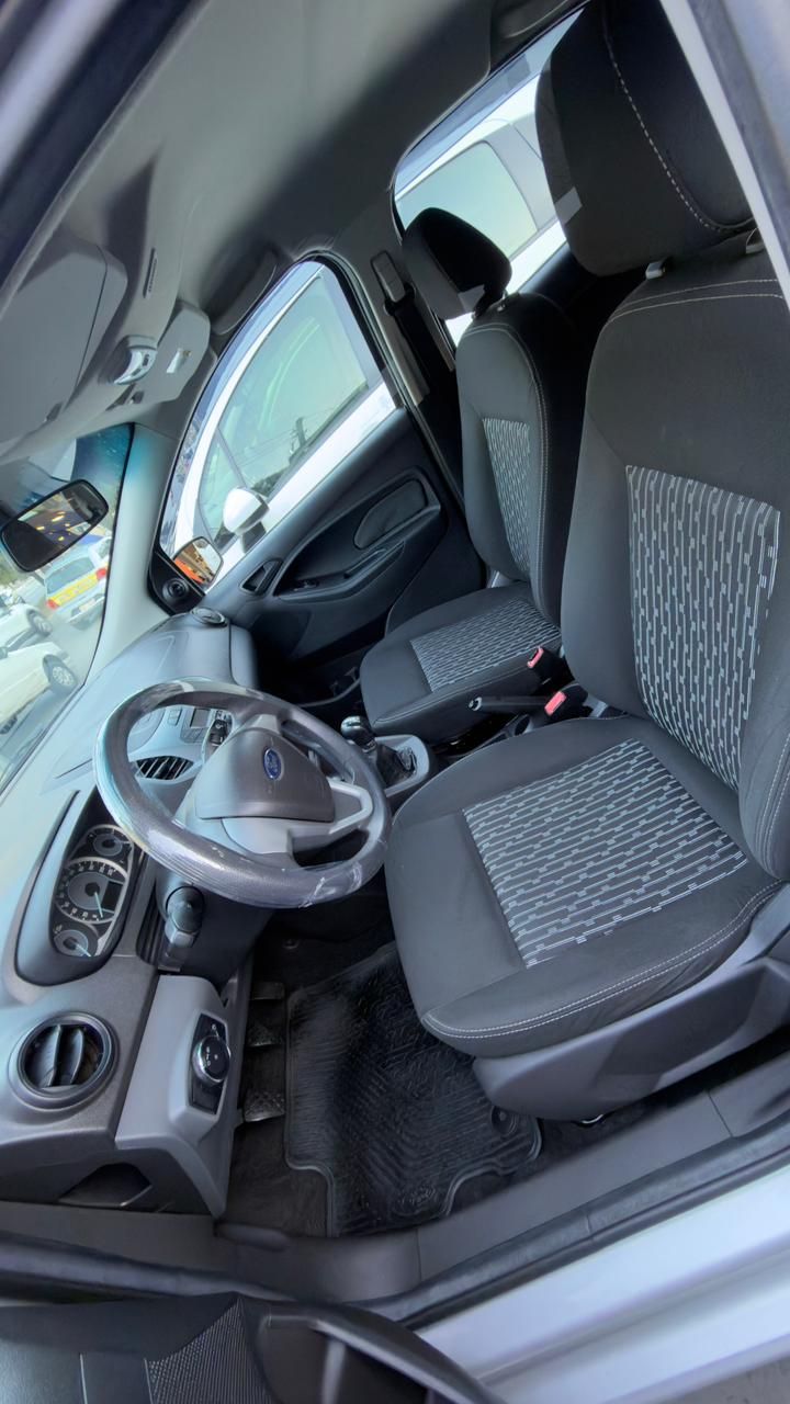 FORD KÁ — foto 11