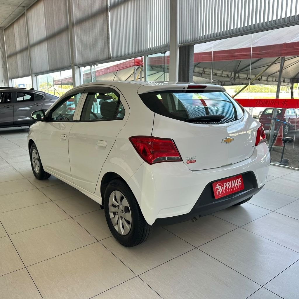 ONIX HATCH LT 1.0 8V FlexPower 5p Mec. - foto 5
