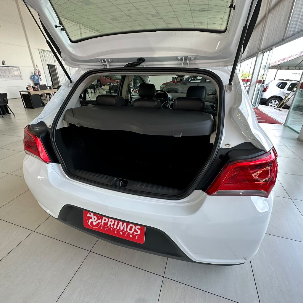 ONIX HATCH LT 1.0 8V FlexPower 5p Mec. - foto 7
